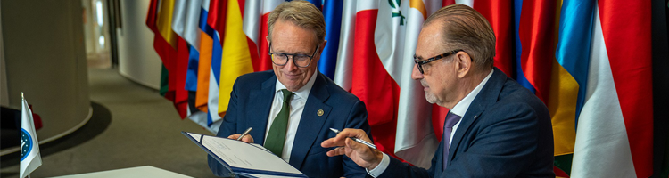 Frontex and the European Space Agency sign joint letter on Earth observation
