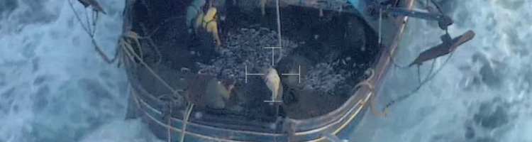 Frontex surveillance flight detects illegal fishing and locates migrants off Lampedusa